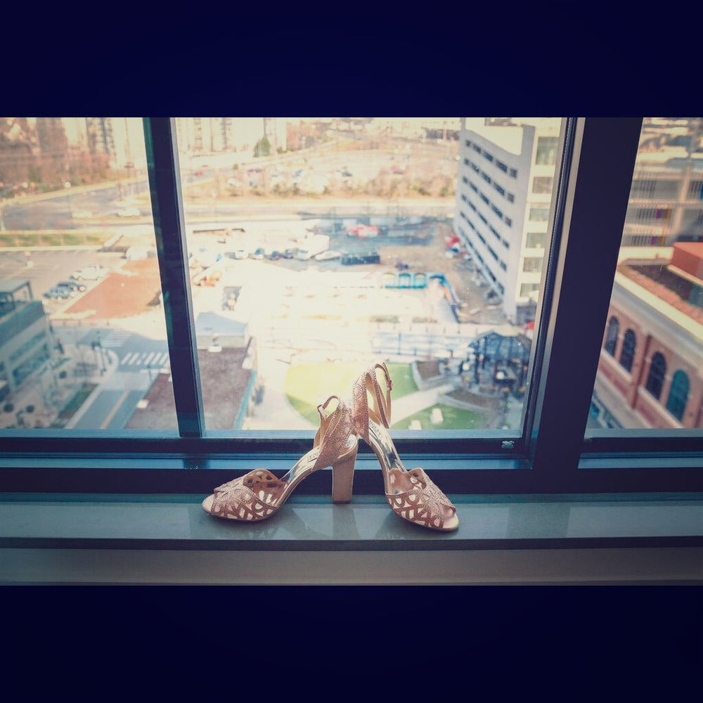 Badgley Mischka Hart Block Heel in Rose Gold 9.5